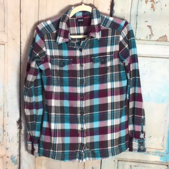 Patagonia Womans 2 (X Small) Fjord Flannel Organic Cotton Button Down Long Sleev - Picture 1 of 6